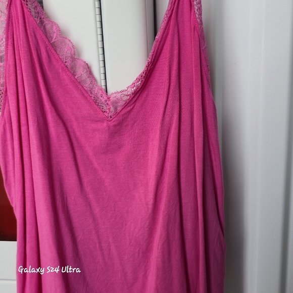 Victoria's Secret Pink Satin Pajama Set - Picture 12 of 13
